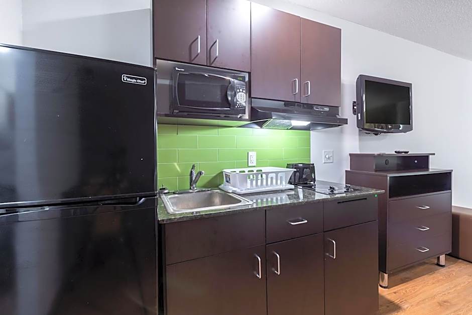 Studio 6-Bryan, TX - University Area