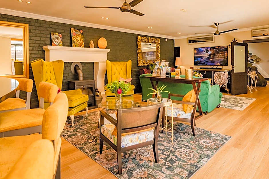 SW1 Lodge