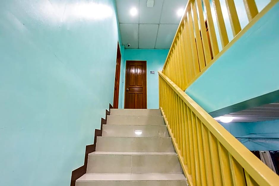 La Belladoza near Airport