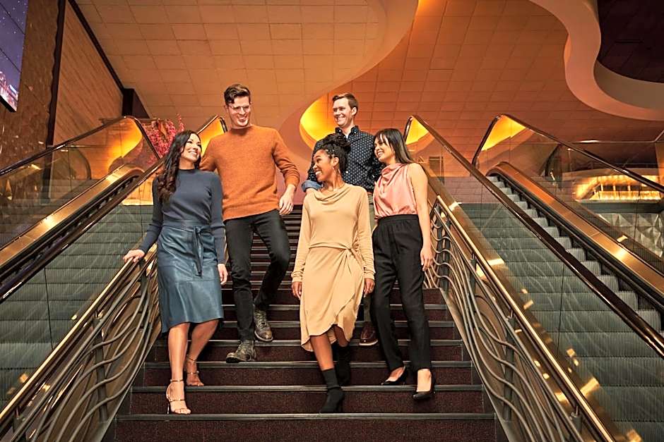 Horseshoe Black Hawk - A Caesars Rewards Destination