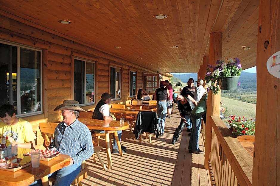 Lava Mountain Lodge