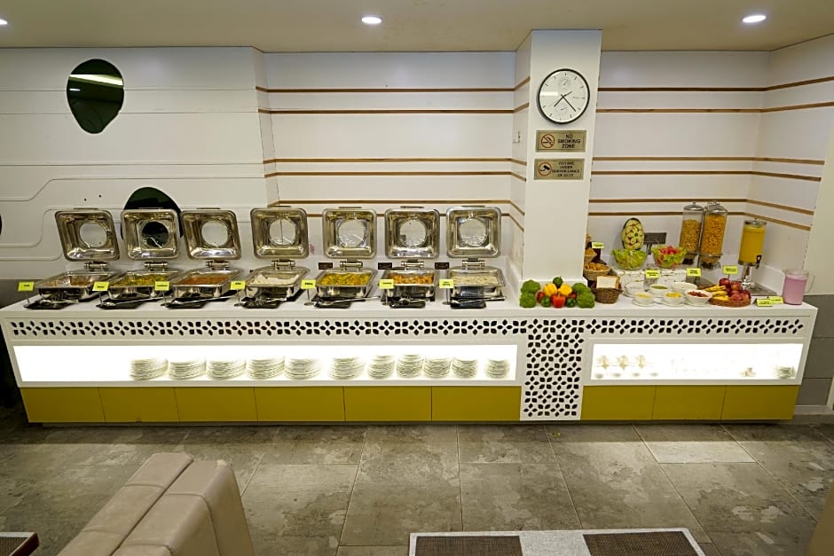 Hotel Sifat International