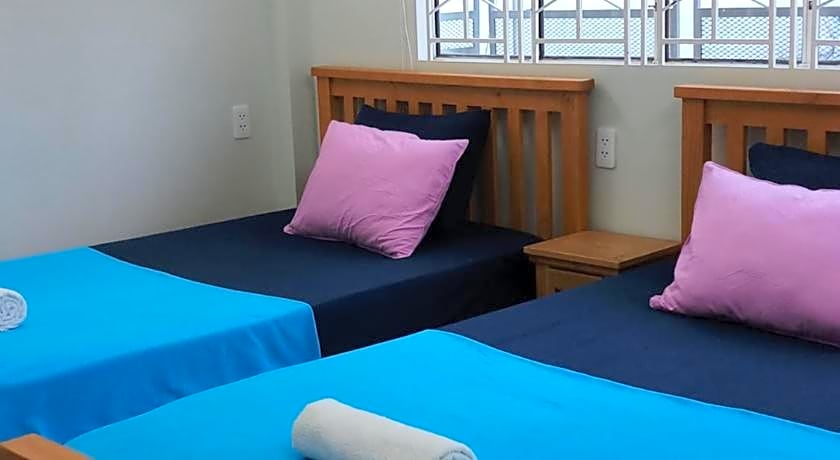 Long Hostel