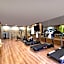 Crown Rose Al Sahafa Hotel
