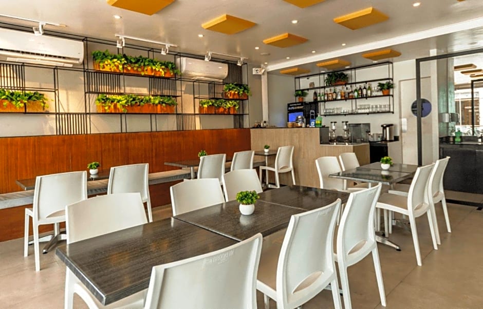 Casa Veles Hotel