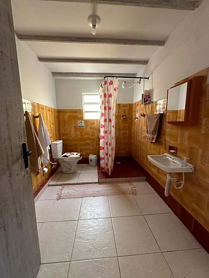 Quarto à 500m da praia Espaco Aconchego do Gugu