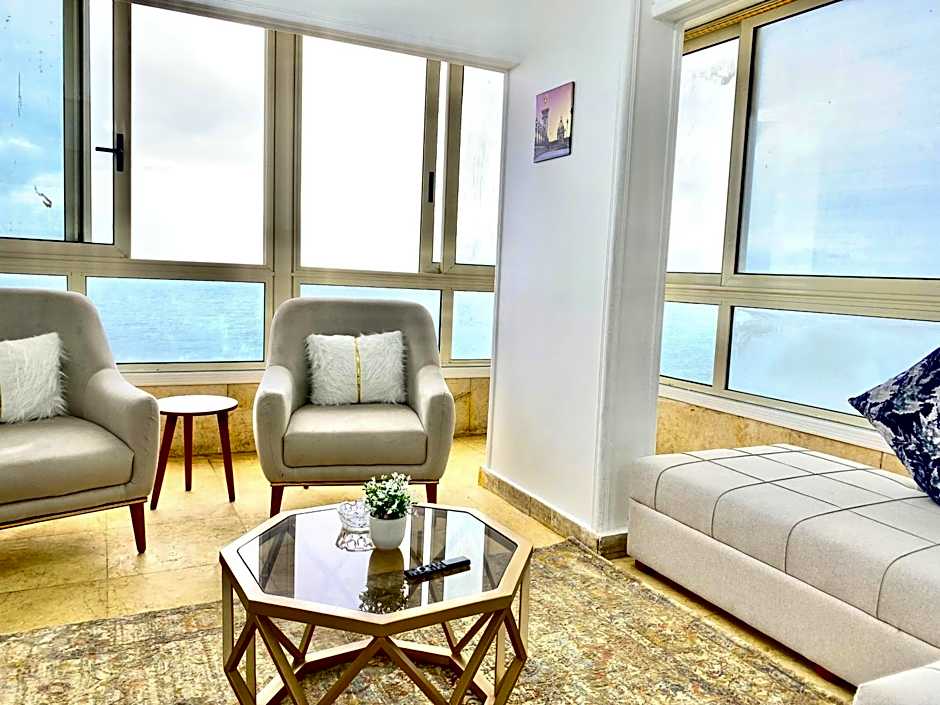 ALEX HOMES - Stanley Cozy Apartments with Direct Sea View