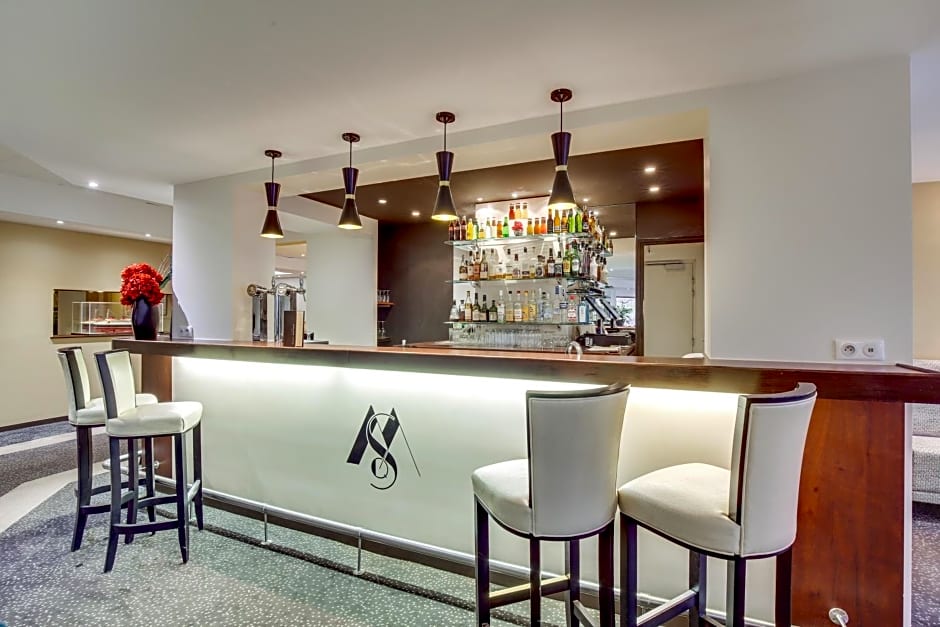 Mercure Maurepas Saint Quentin