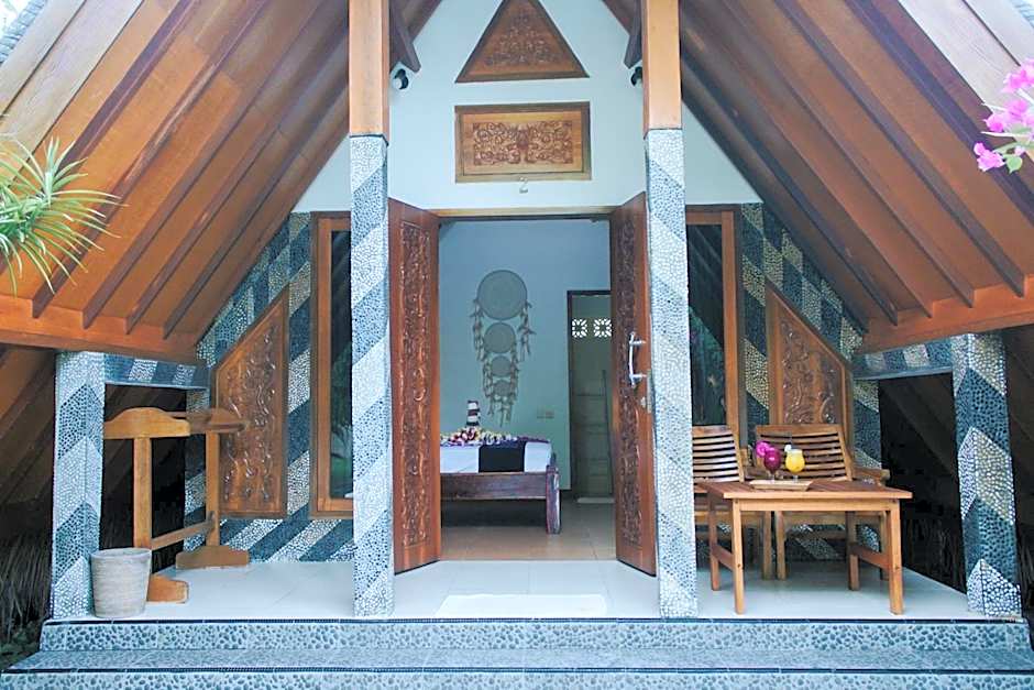 Lucy's Garden Hotel