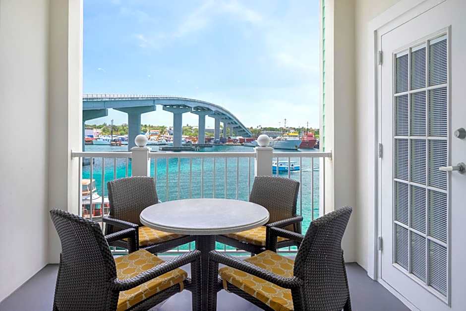 Harborside Resort & Vacation Rentals at Atlantis