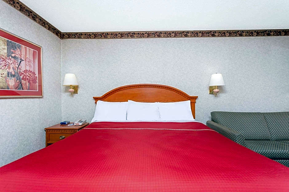 Travelodge by Wyndham Chattanooga/Hamilton Place