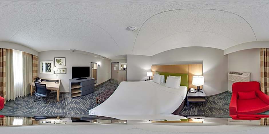 Wingate by Wyndham Lincoln Airport East
