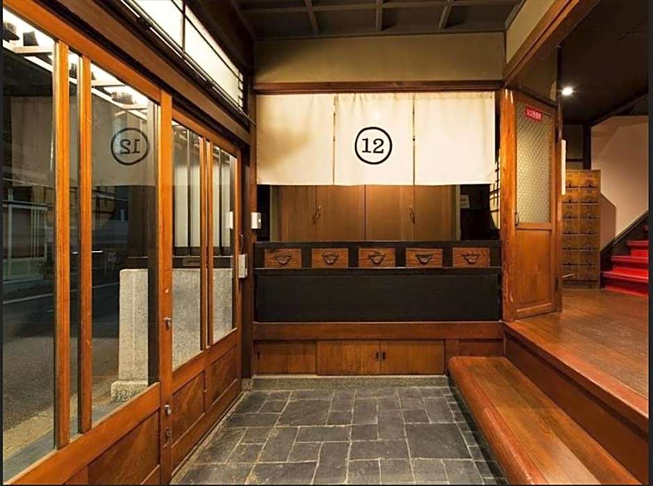 ダース旅館＆カフェ（Dozen-Ryokan＆Cafe）