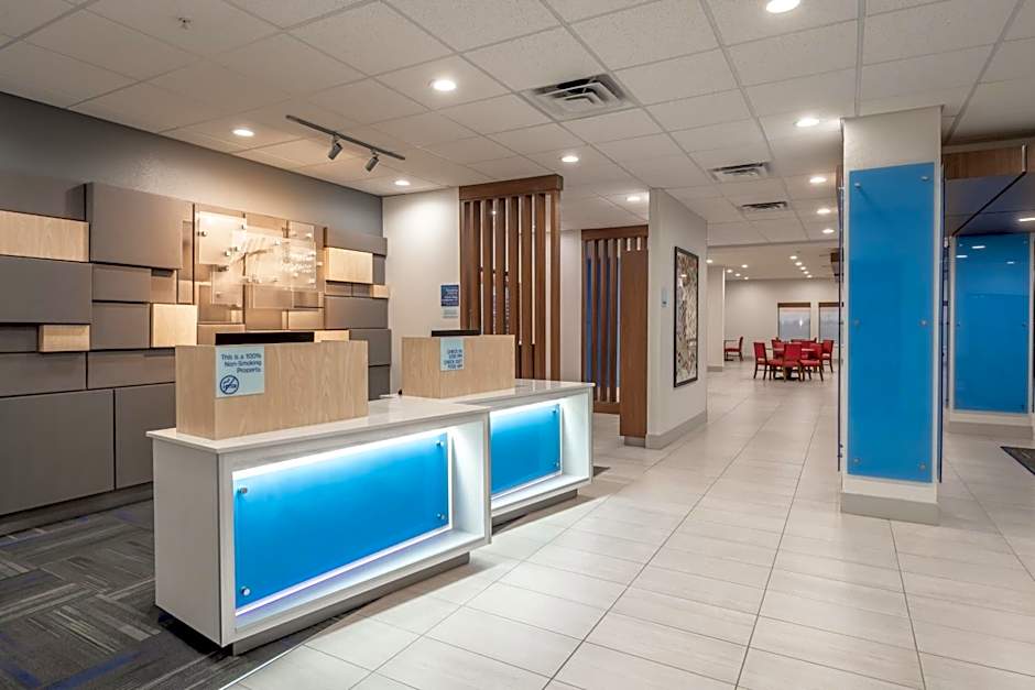 Holiday Inn Express & Suites N Waco Area - West By IHG