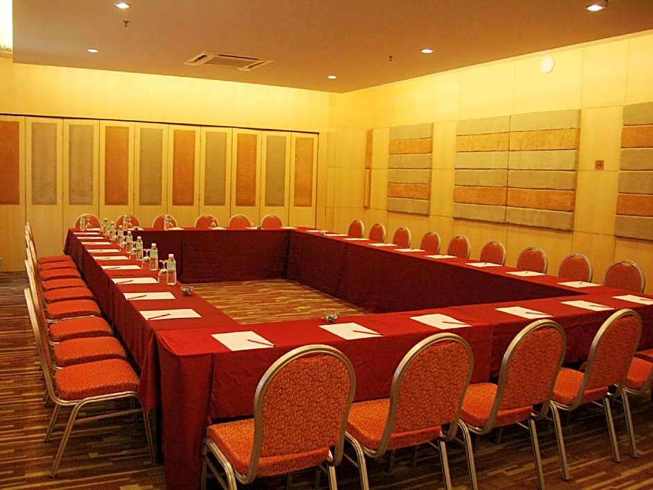 Ritz Garden Hotel Manjung