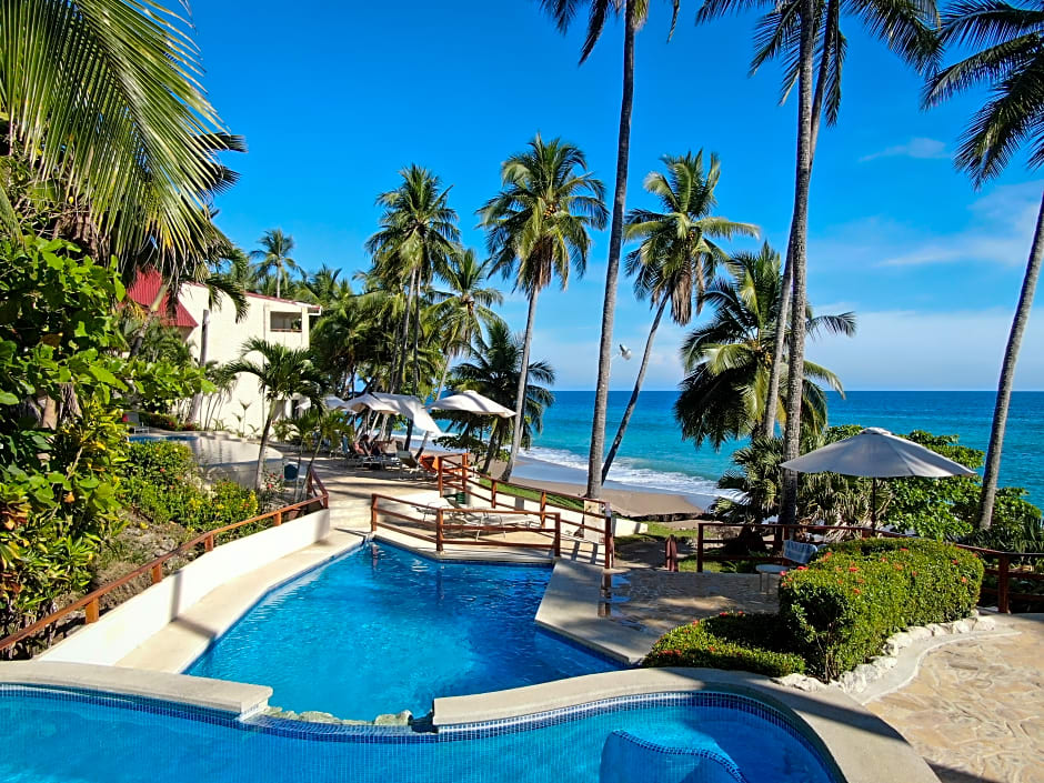 Tango Mar Beachfront Boutique Hotel & Villas