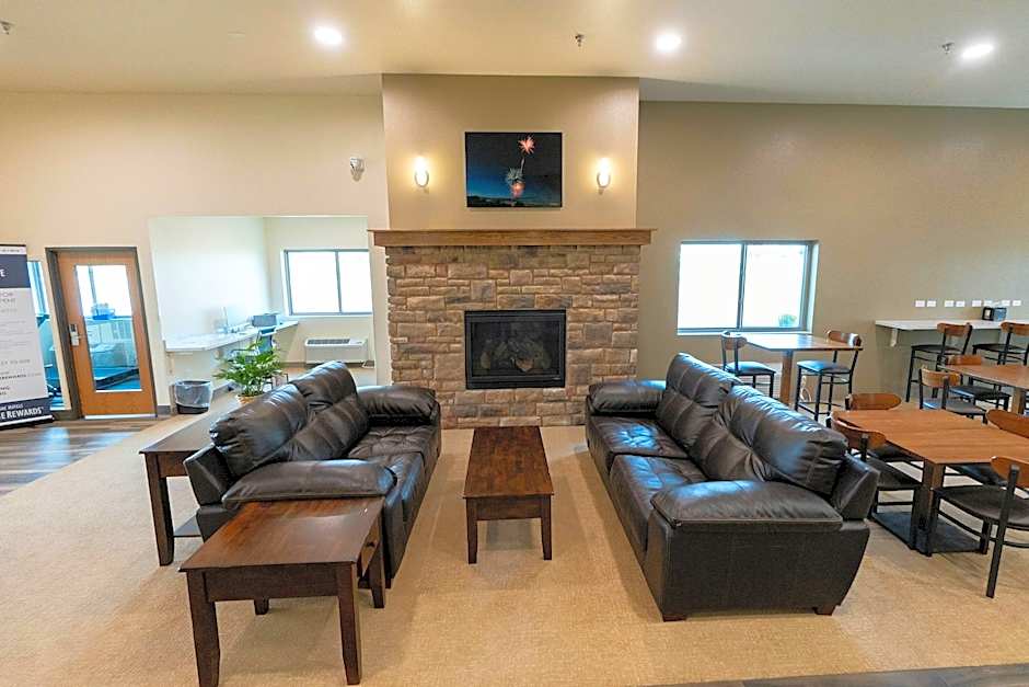 Cobblestone Inn and Suites Sheldon