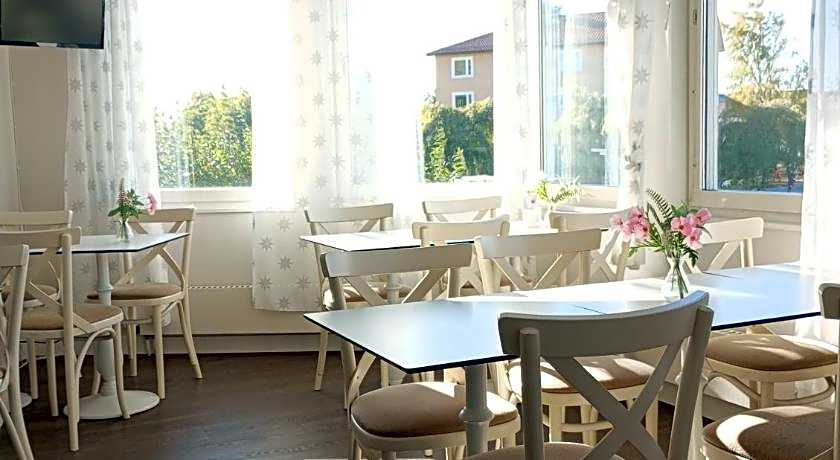 Hotell Charlotte / Stella