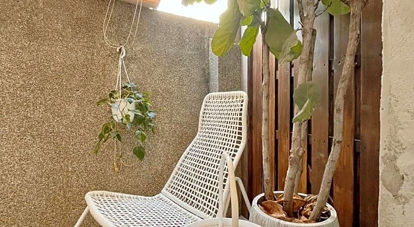 Isshoni Bed and Breakfast