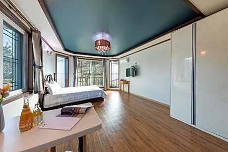 Hongcheon Vivaldi Castle