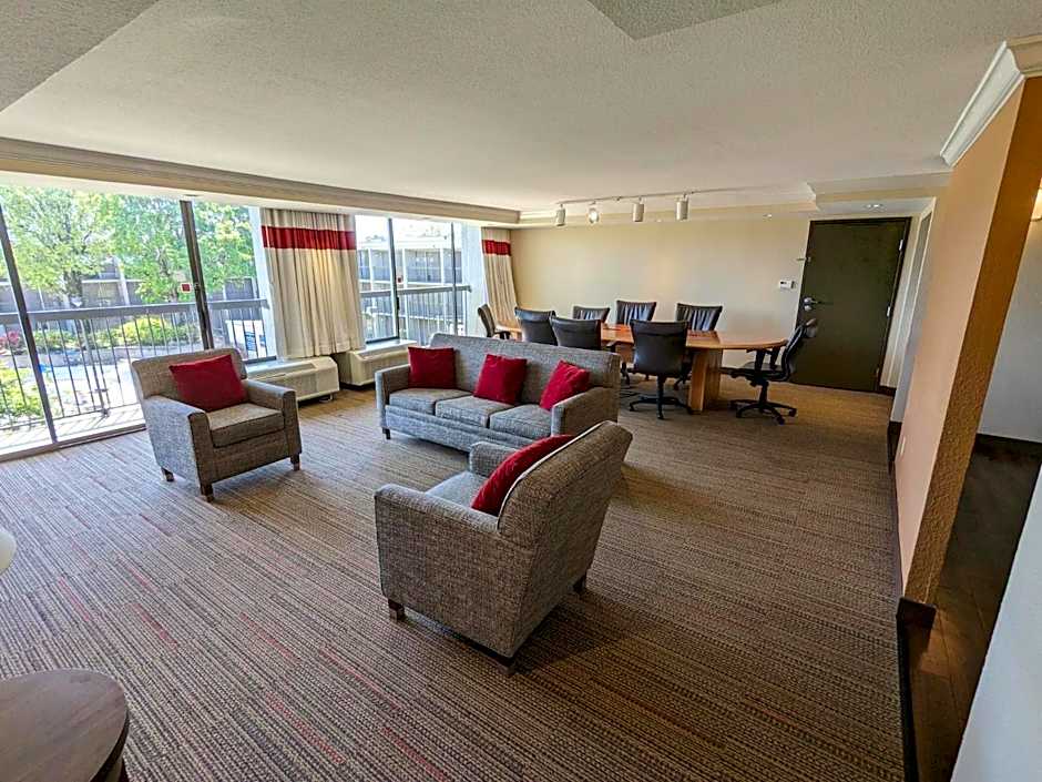 Four Points by Sheraton Little Rock Midtown