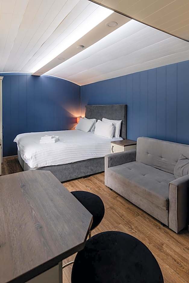 The Bannville Hotel