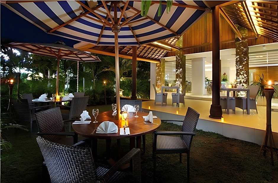 Rhadana Hotel