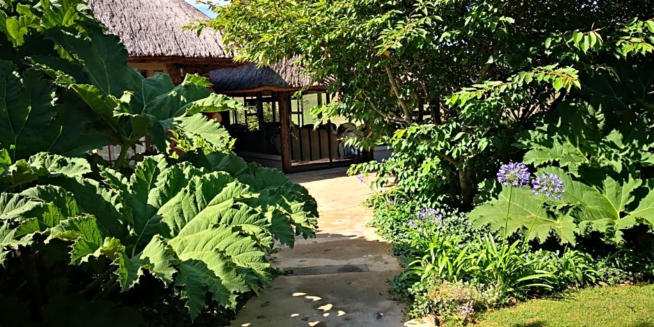 Amazian Mountain River Lodge