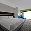 Holiday Inn Express And Suites Milwaukee - Brookfield By IHG