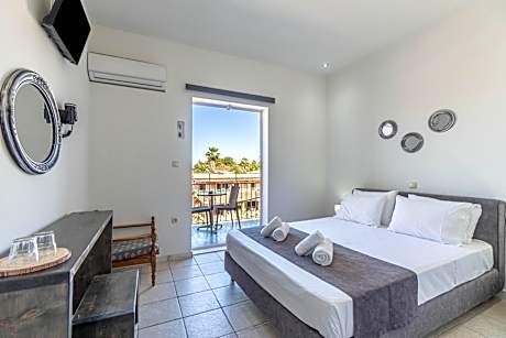 Angela Hotel & Apartments