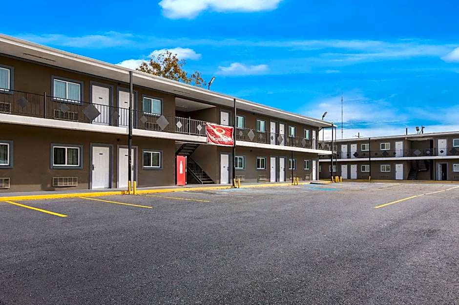 Econo Lodge Gretna - New Orleans