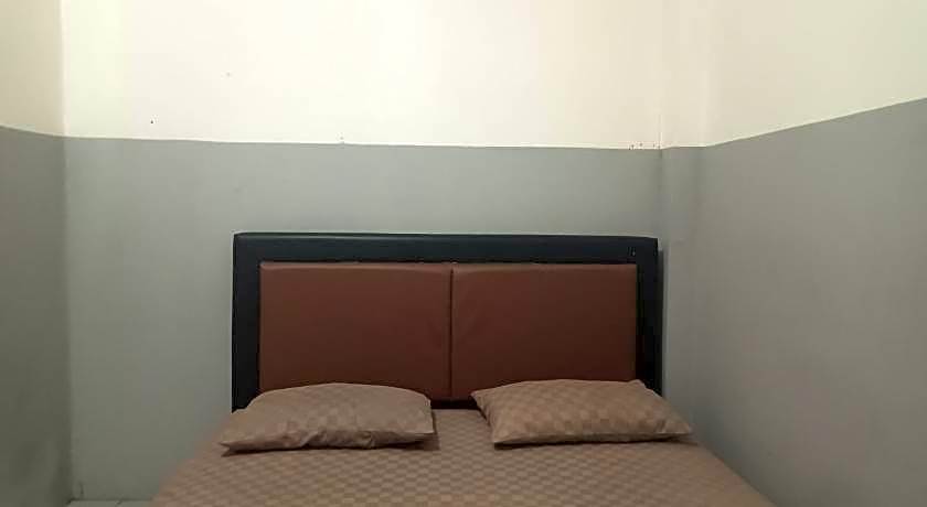 OYO 93090 Multi Plus Inn