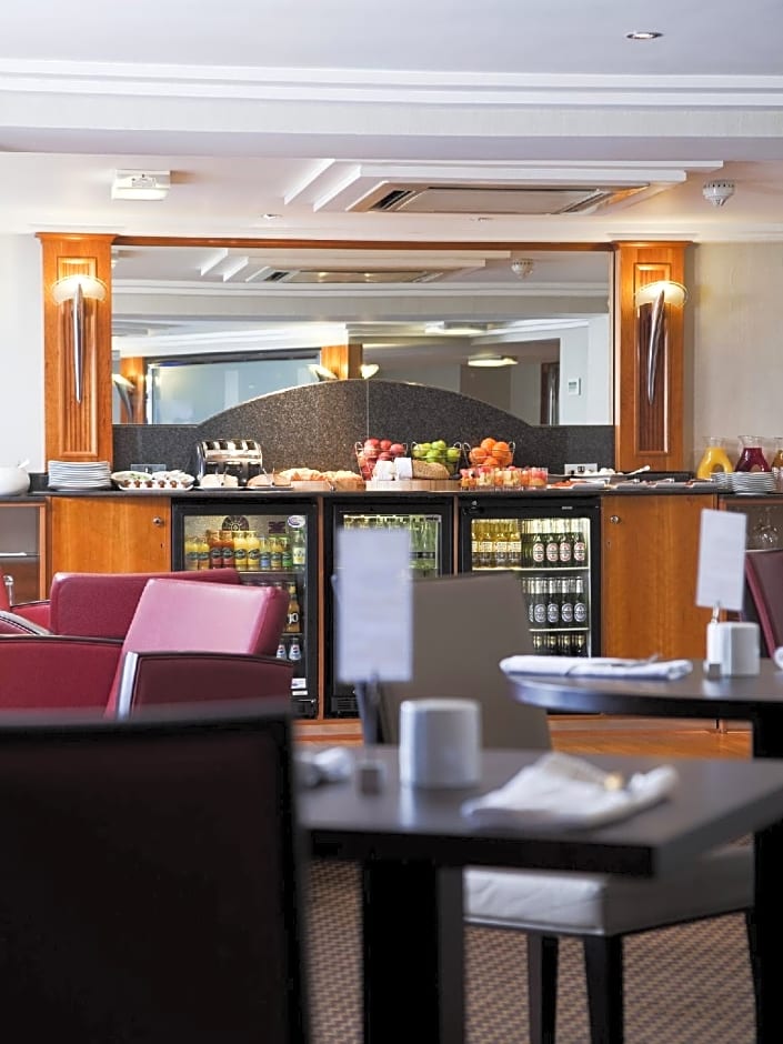 Crowne Plaza Heathrow By IHG