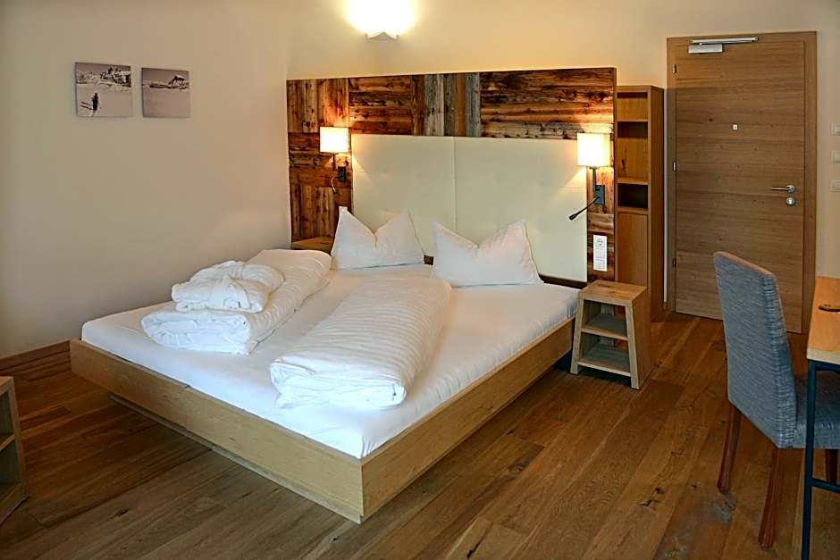 Hotel Stoeres - Active wellbeing