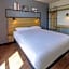 Ibis Marseille Marignane Technopole