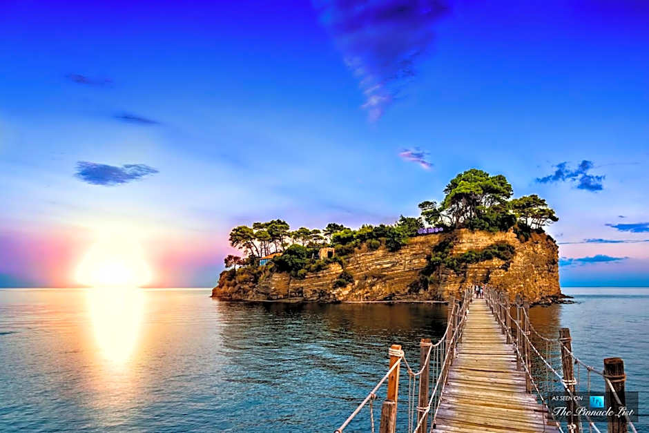 Cubaneros Holiday Inn