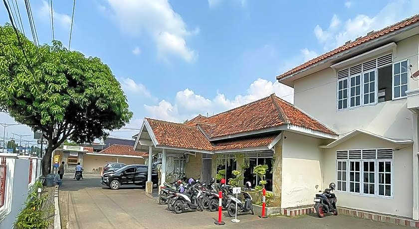 RedDoorz Plus at Hotel Putrajaya