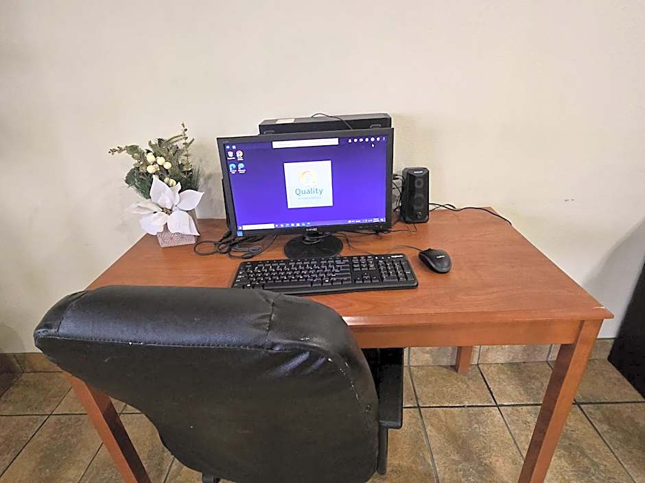 Quality Inn Durand I-69