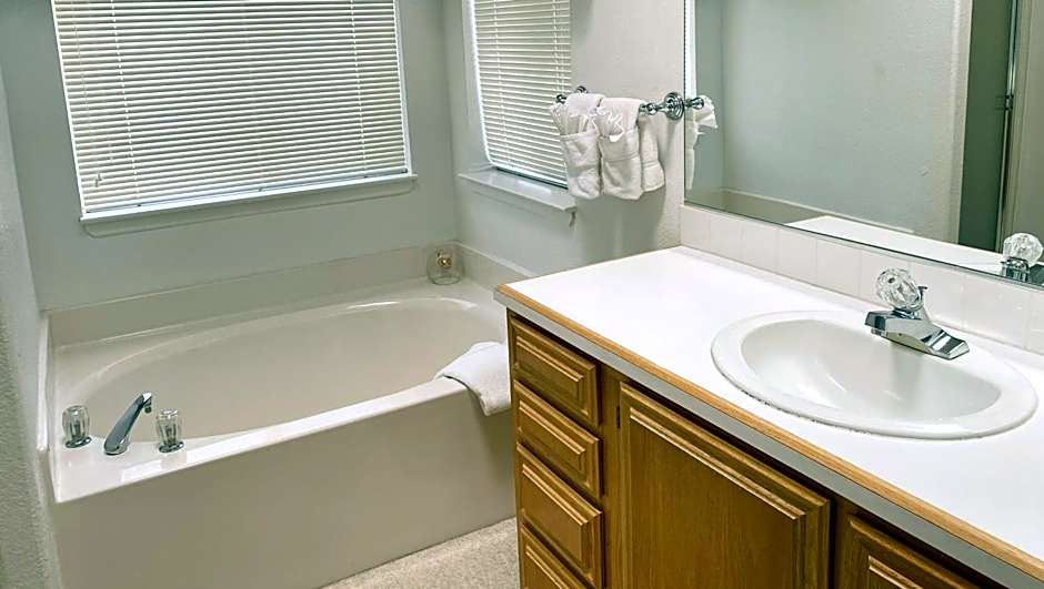 Ticaboo Lodge Lake Powell