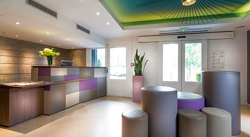 Hotel Acanthe - Boulogne Billancourt