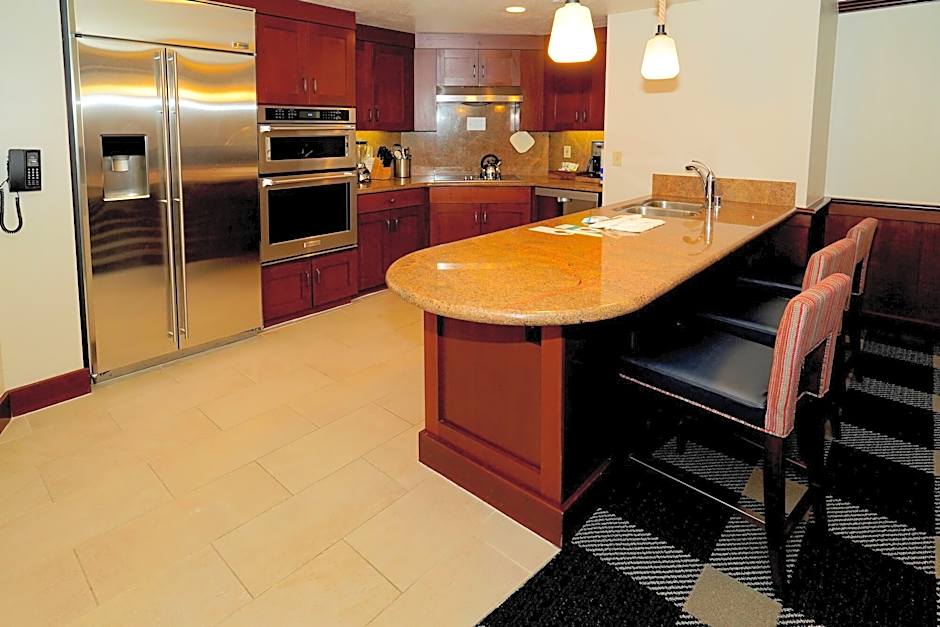 Heavenly Village Condos - Grand Residence
