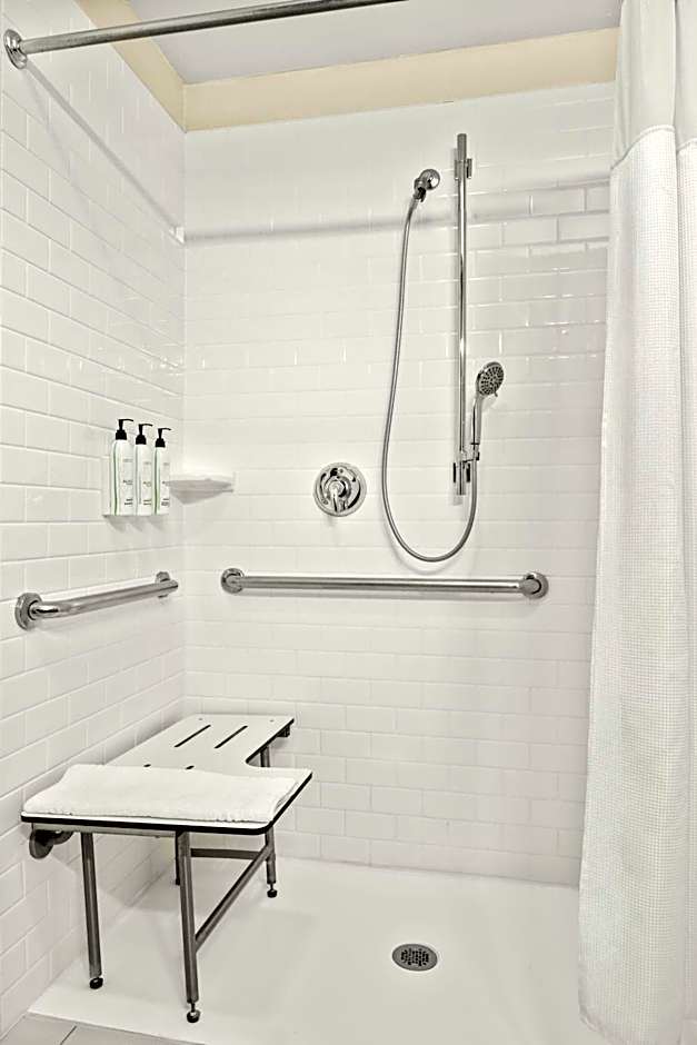 Fairfield Inn & Suites by Marriott Madison West/Middleton
