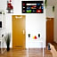 Hotel Ulm Zentrum - Komplettes Zimmer, Hochbett, Android TV & eigenem Bad - perfekt für Familien & Gruppen