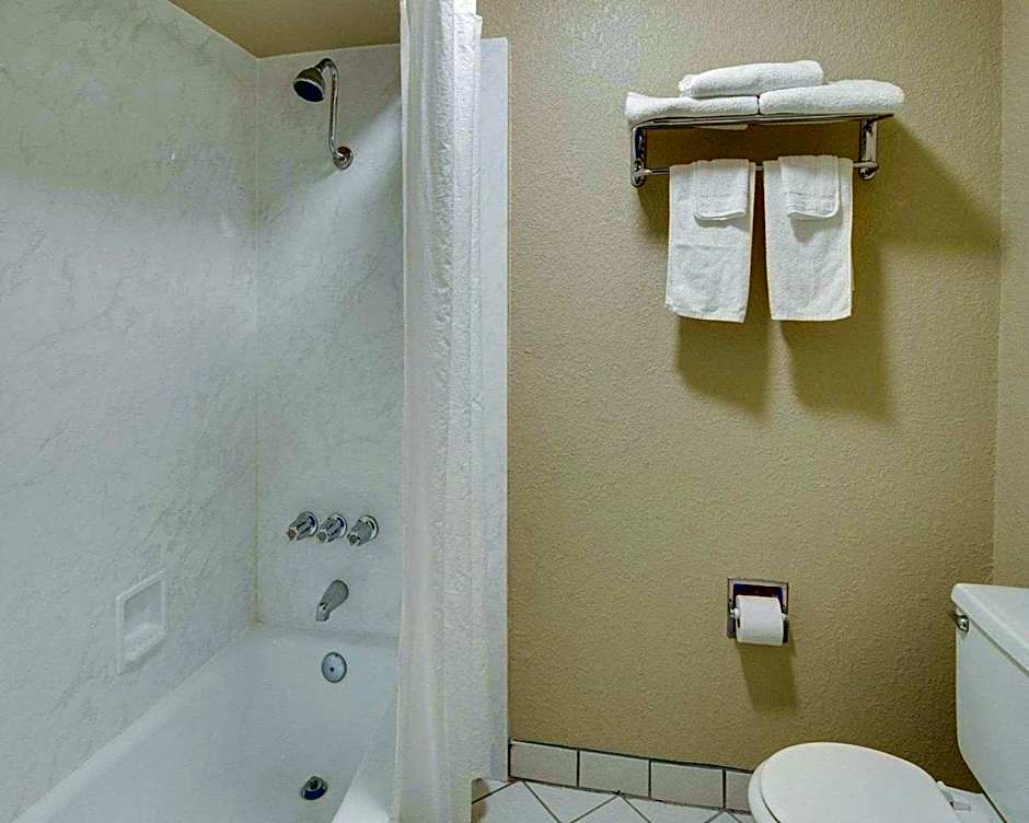 Days Inn By Wyndham Gatesville