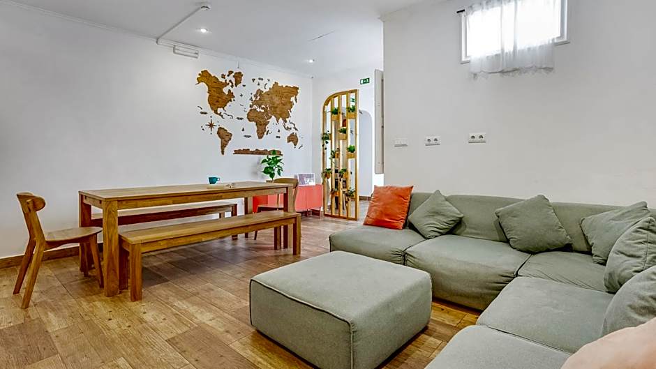 Hostel Casa d'Alagoa