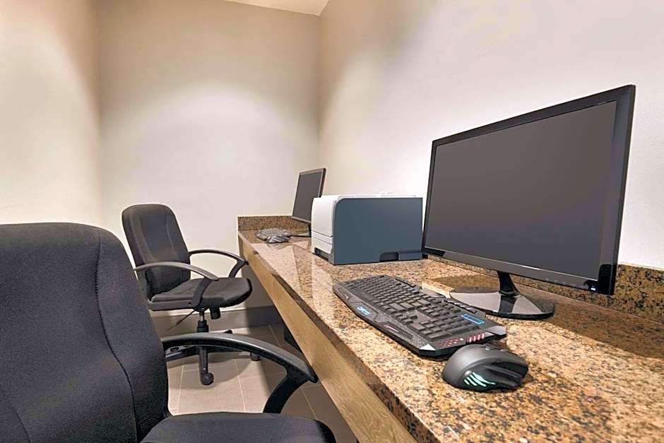 Country Inn & Suites by Radisson, Madison, AL