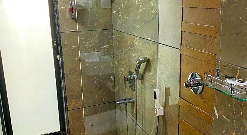 Mumbai House Luxury Apartments Santacruz East