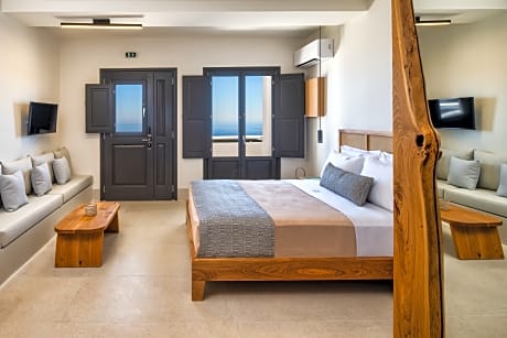 JUNIOR SUITE WITH OUTDOOR JACUZZI