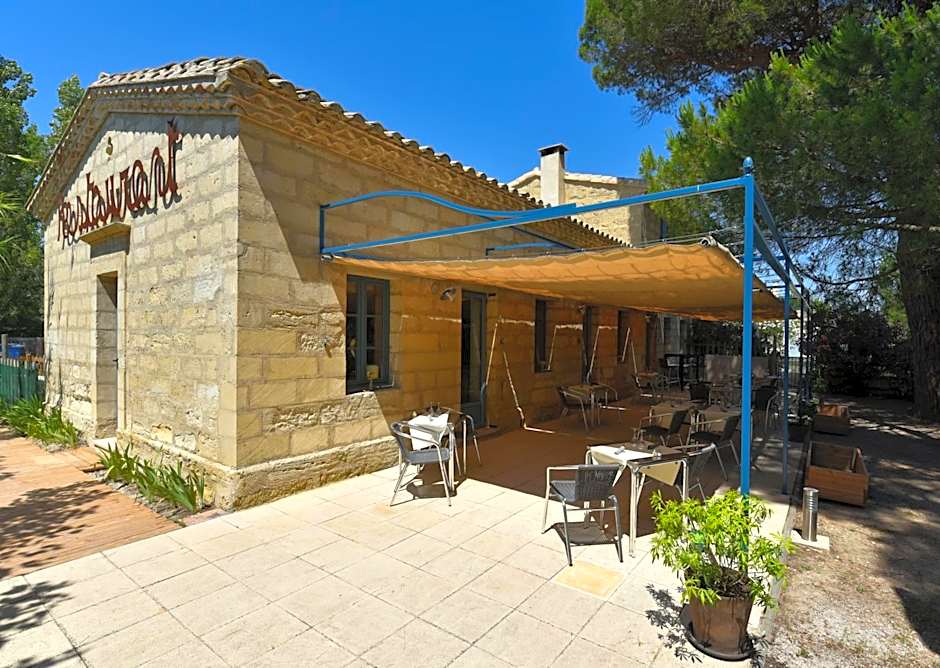 Mas de la Tour Carbonnière