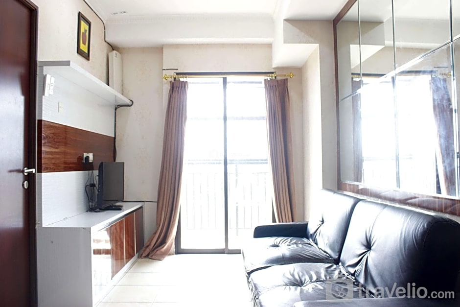 Cozy 2BR Tamansari Panoramic Apartment By Travelio